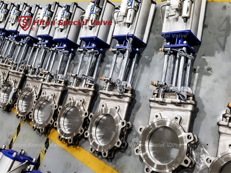 Knife gate valves